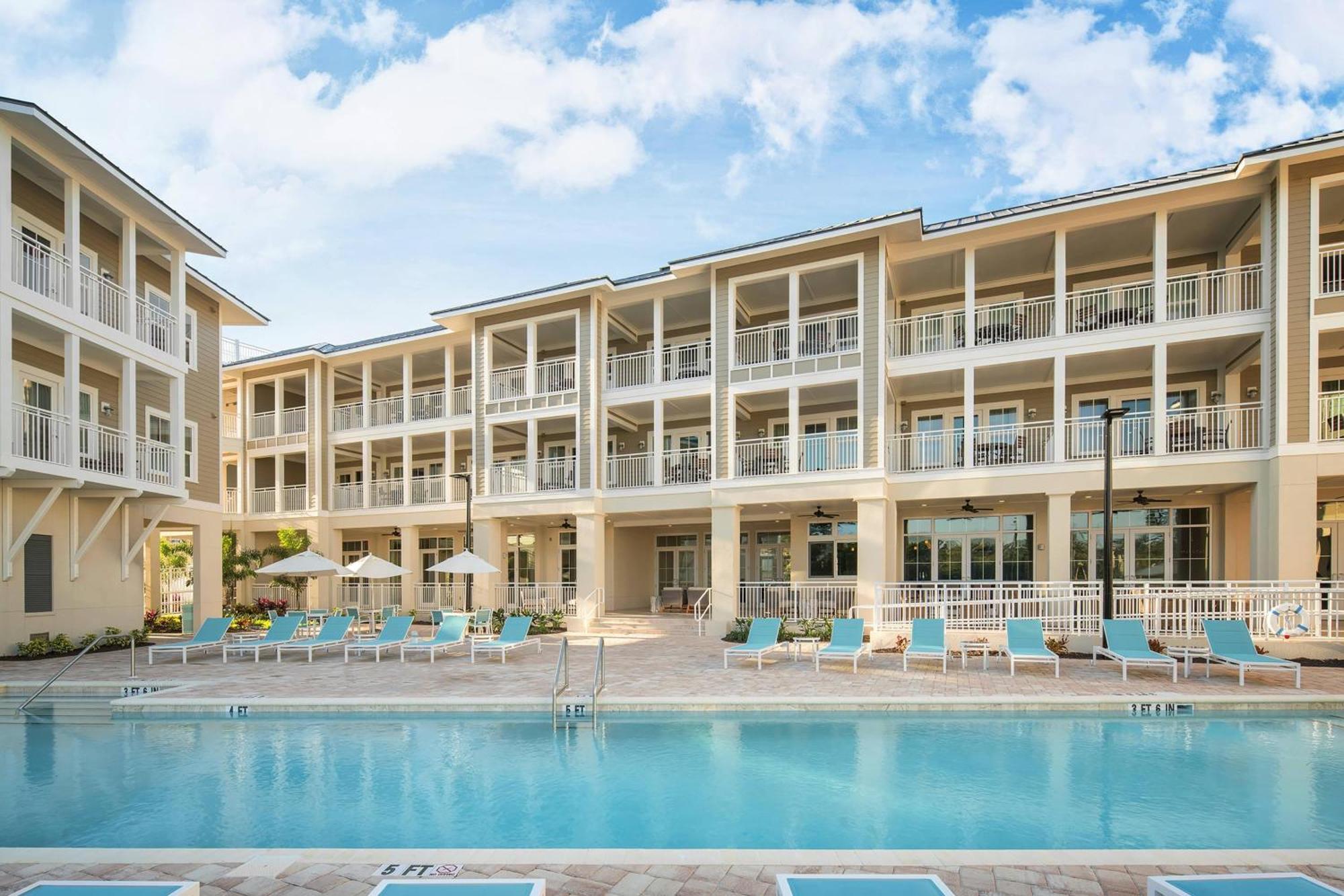 Waterline Villas & Marina, Autograph Collection Holmes Beach Exterior photo
